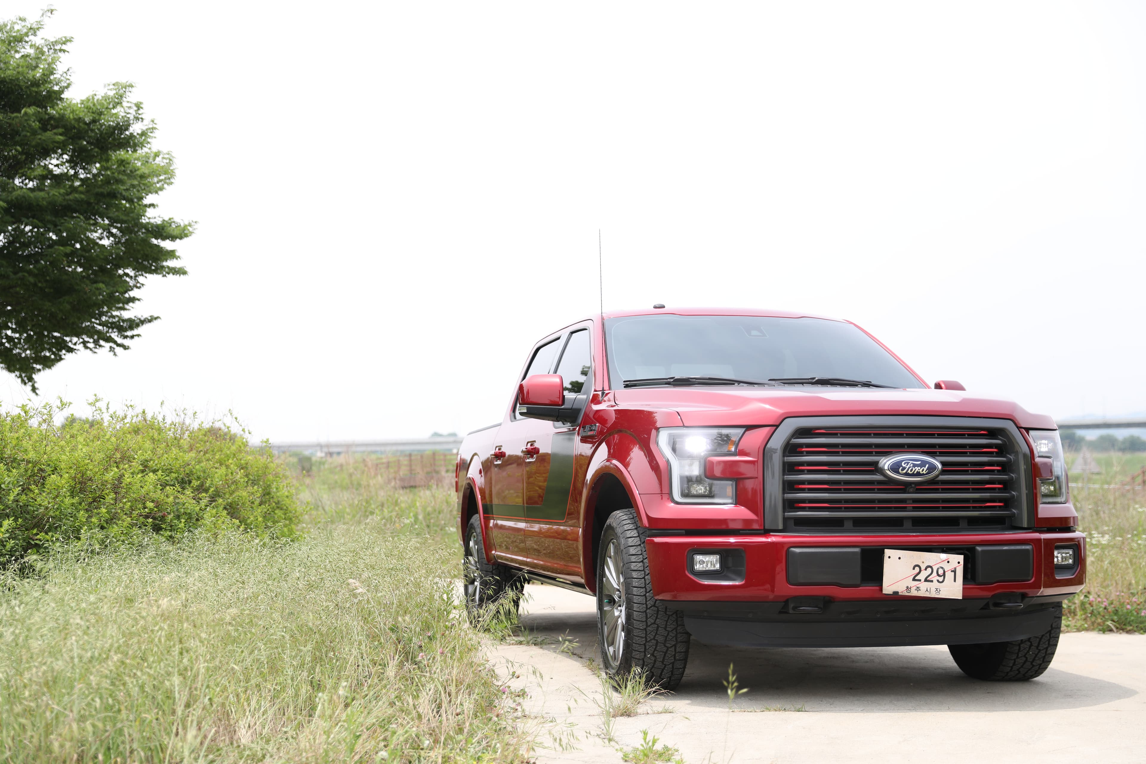 Pickup truck at PRIME TRUCK MOTORS